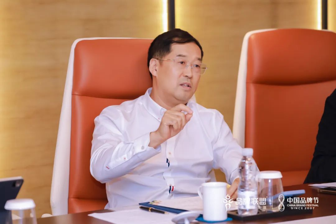 九游老哥董事长李军赴广州考察交流