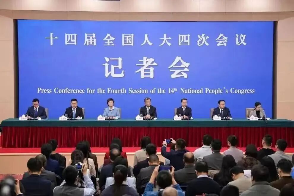 两会视察 | 九游老哥励丰文化以实力回应两会文旅信号